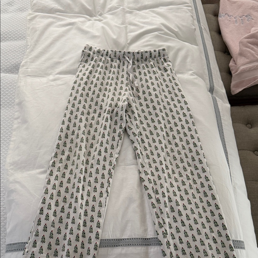 Kids Pajama Bottoms with Tree Print